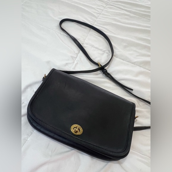 Coach Vintage Black leather Pocket Purse Handbag 9755 - Picture 1 of 14